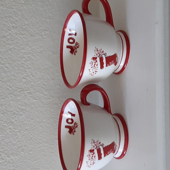 Starbucks holiday coffee mug two set - Picture 1 of 9